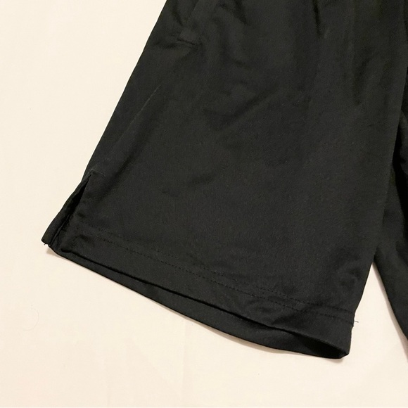 Nike Dri Fit Kids Shorts Boys XS Activewear - Picture 3 of 12